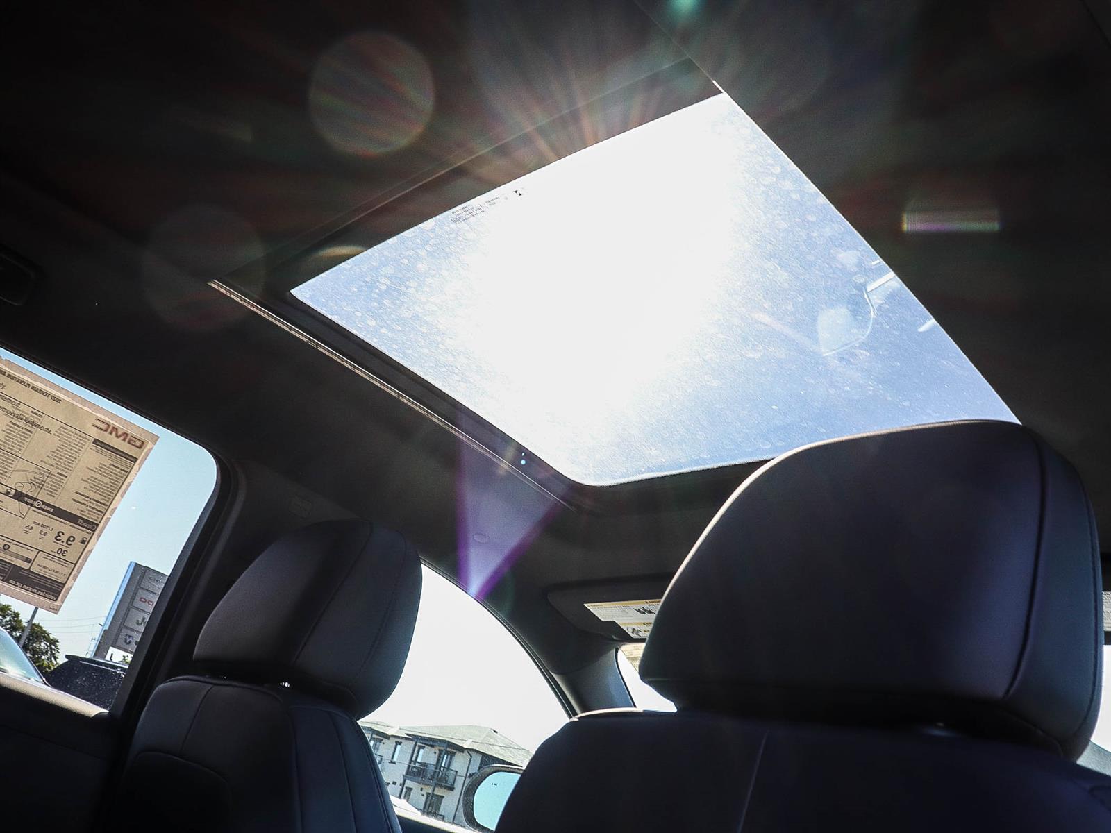 2027 GMC Terrain AWD ELEVATION | PANO ROOF | FLOOR LINER PKG - Thumbnail 19