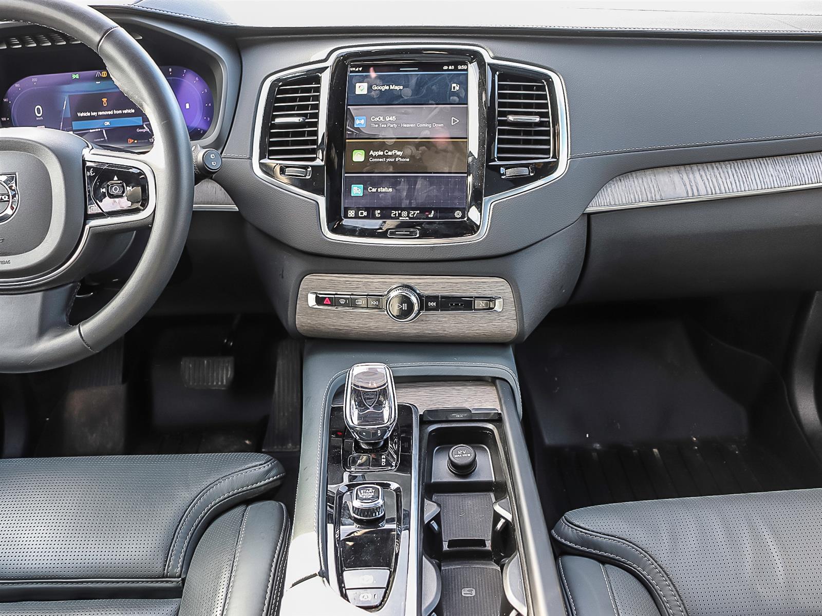 2024 Volvo XC90 ULTIMATE BRIGHT THEME | PANO ROOF | AWD - Thumbnail 16