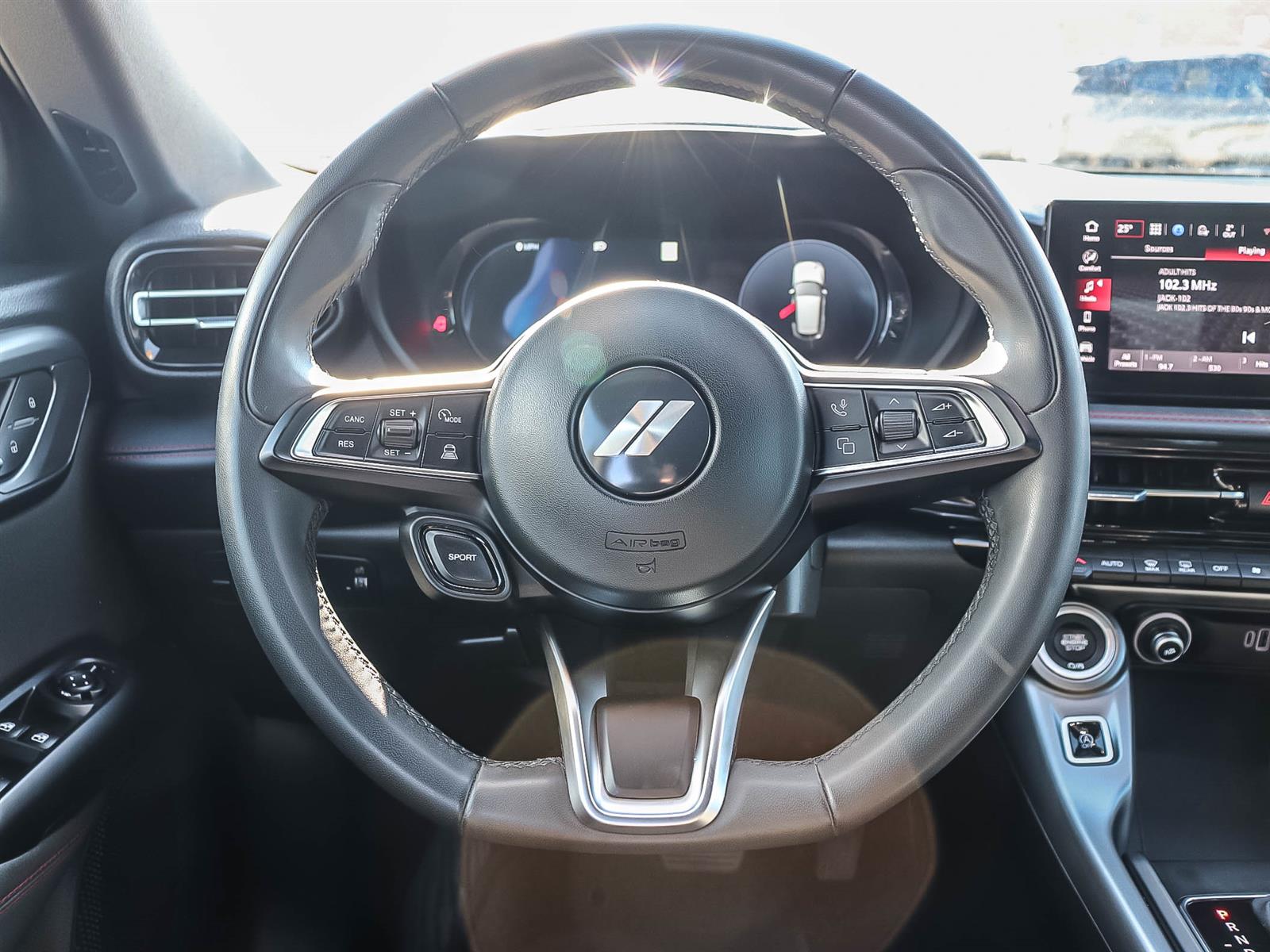 2024 Dodge Hornet GT | AWD | HEATED SEATS & WHEEL | APPLE CARPLAY - Thumbnail 11