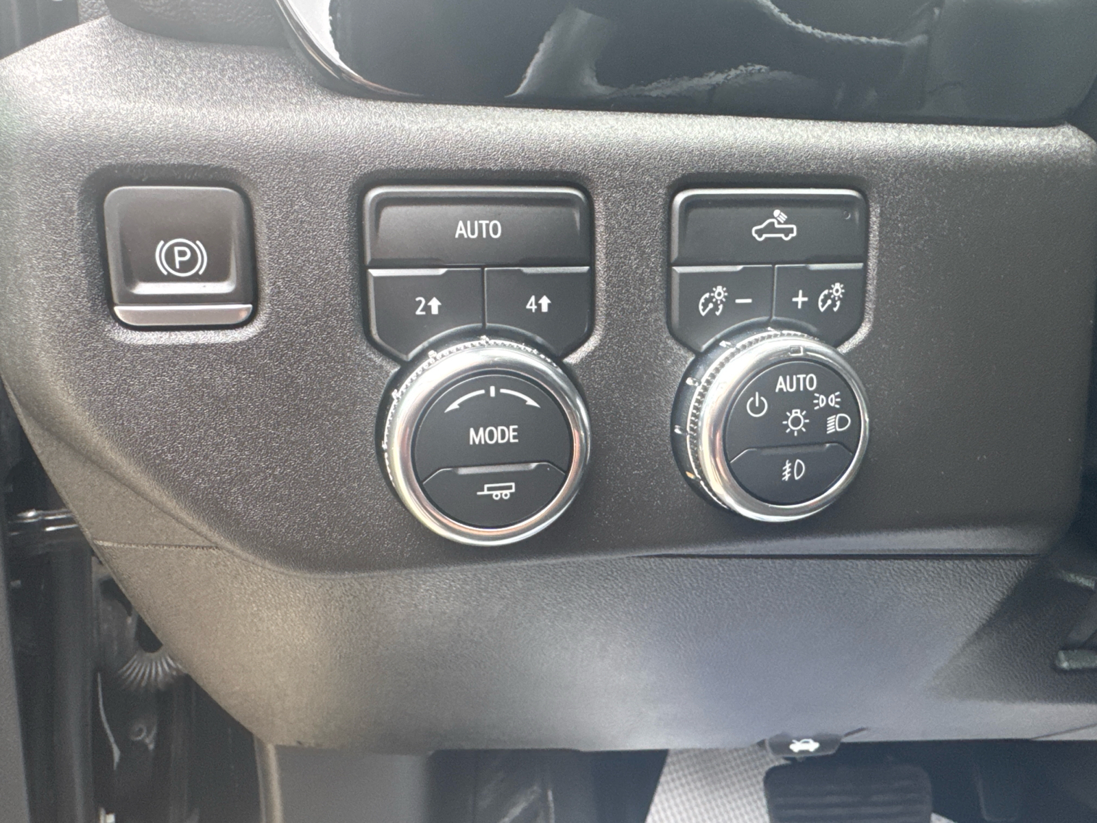 2023 GMC Sierra 1500 ELEVATION | APPLE CARPLAY | HEATED SEATS & WHEEL - Thumbnail 14
