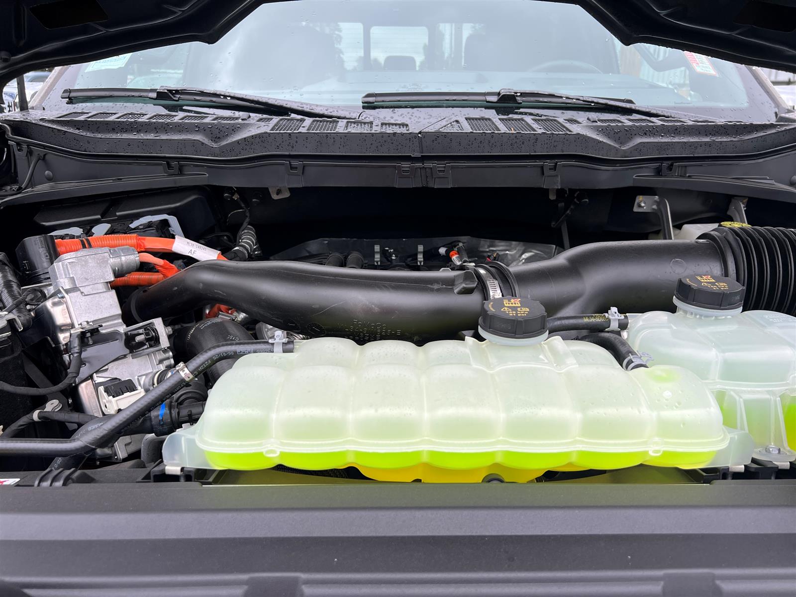 2025 Ford F-150 LARIAT 502A 3.5L POWERBOOST SuperCrew - Thumbnail 30