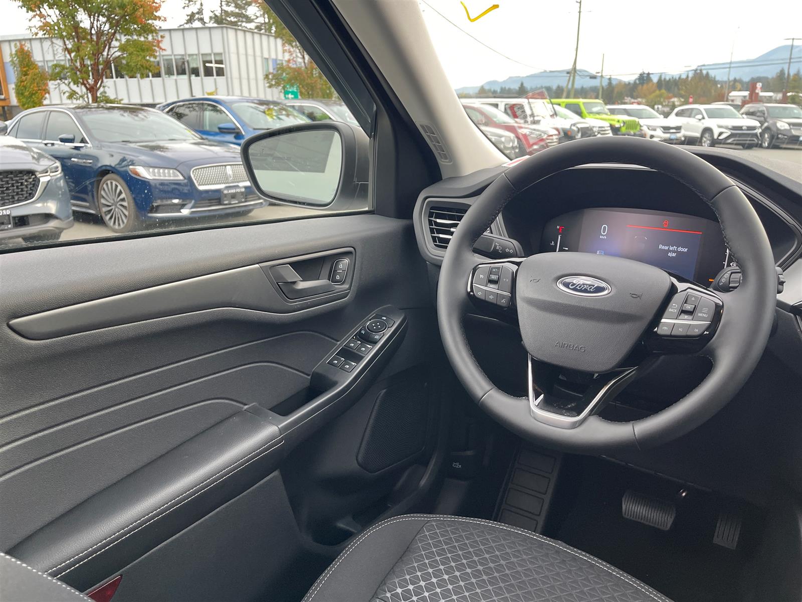 2025 Ford Escape Active AWD - Thumbnail 14