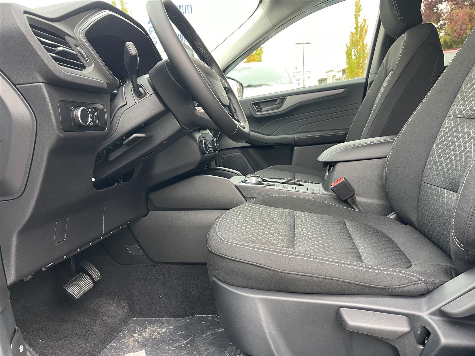 2025 Ford Escape Active AWD - Thumbnail 19