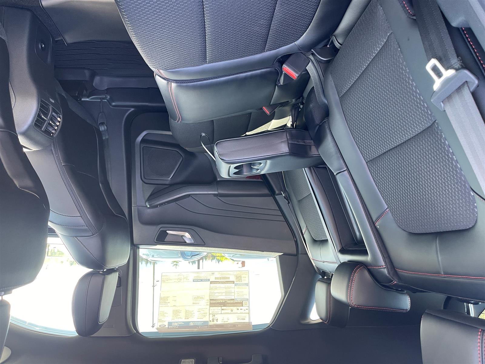 2025 Ford Escape ST SELECT AWD - Thumbnail 21
