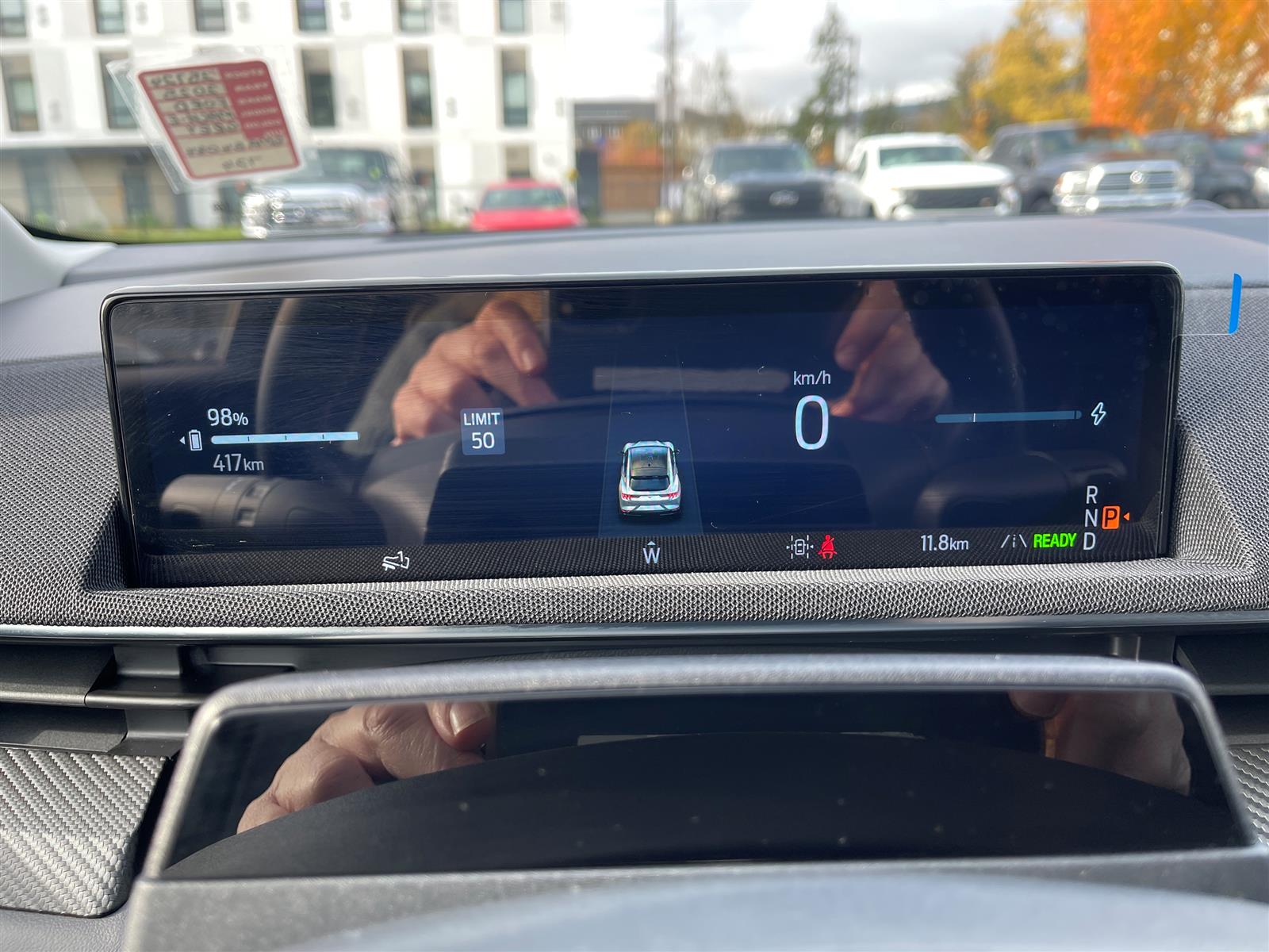 2025 Ford Mustang Mach-E Select AWD 73kWh LFP Std Battery - Thumbnail 18