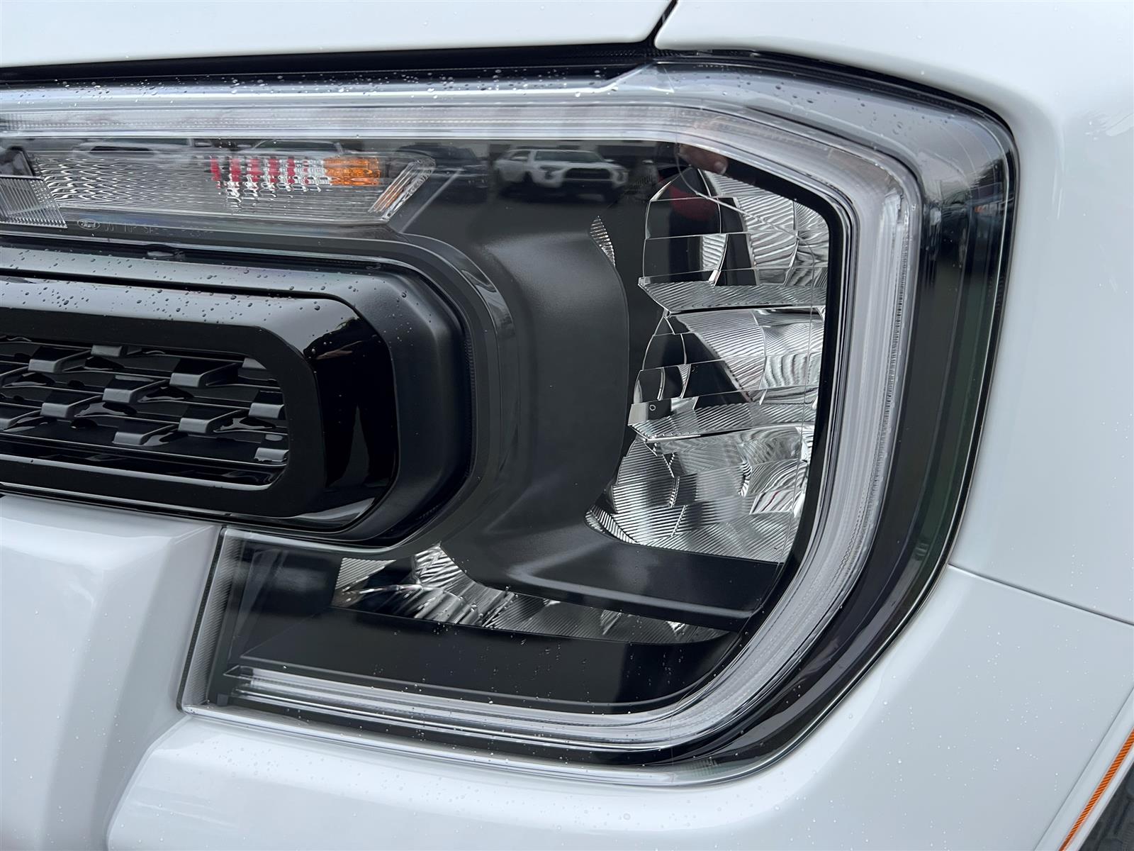 2025 Ford Ranger XLT 301A 2.3L EcoBoost SuperCrew - Thumbnail 11