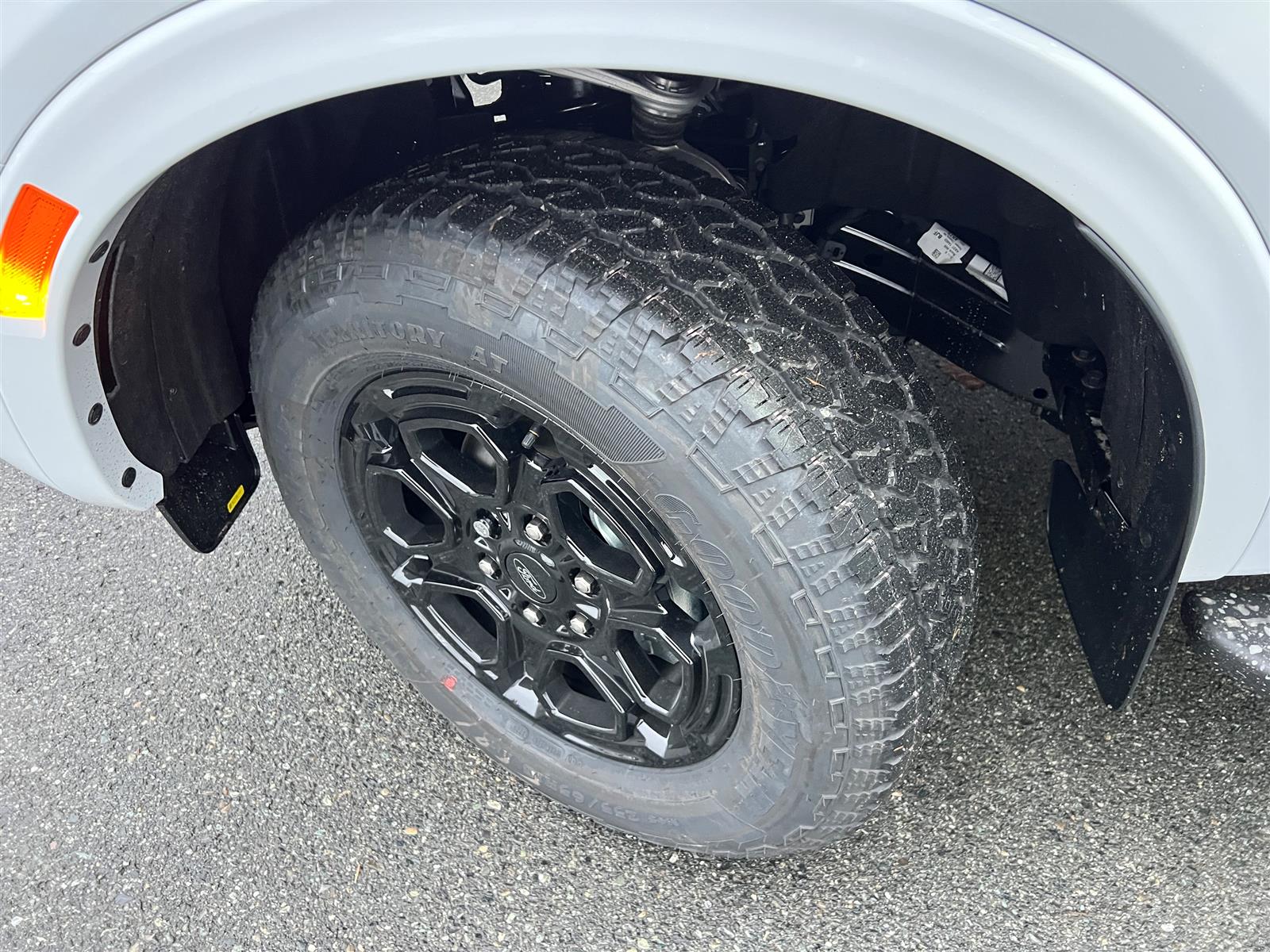 2025 Ford Ranger XLT 301A 2.3L EcoBoost SuperCrew - Thumbnail 12