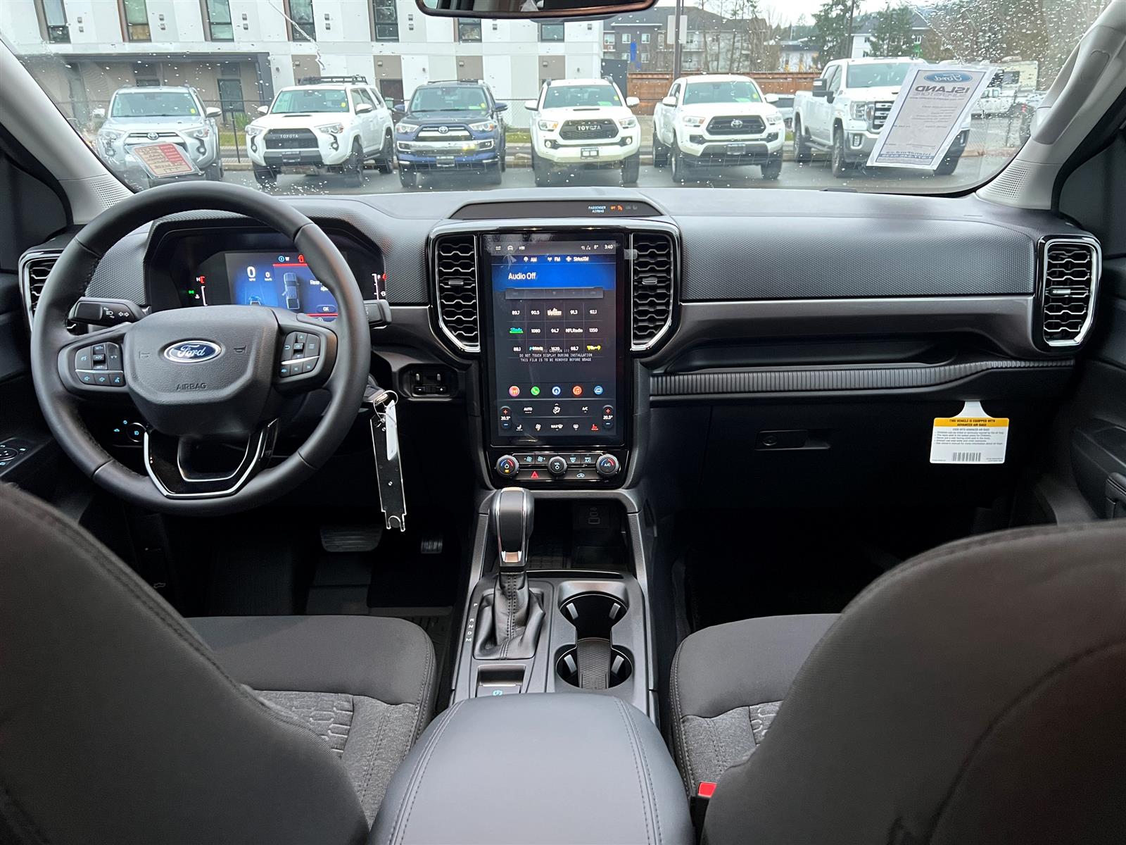 2025 Ford Ranger XLT 301A 2.3L EcoBoost SuperCrew - Thumbnail 14