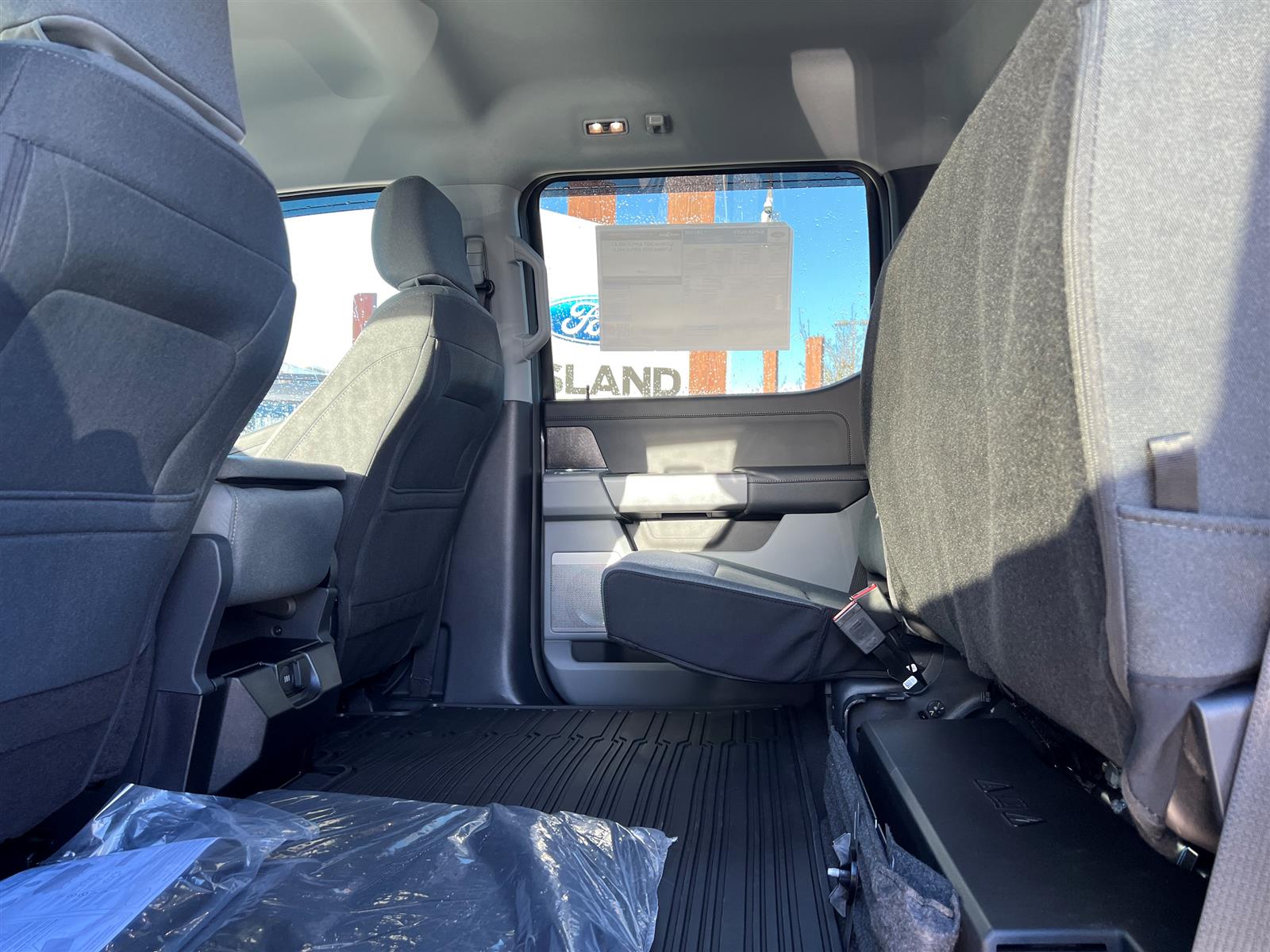 2026 Ford F-350 XLT 613A 6.7L Diesel SuperCrew - Thumbnail 22