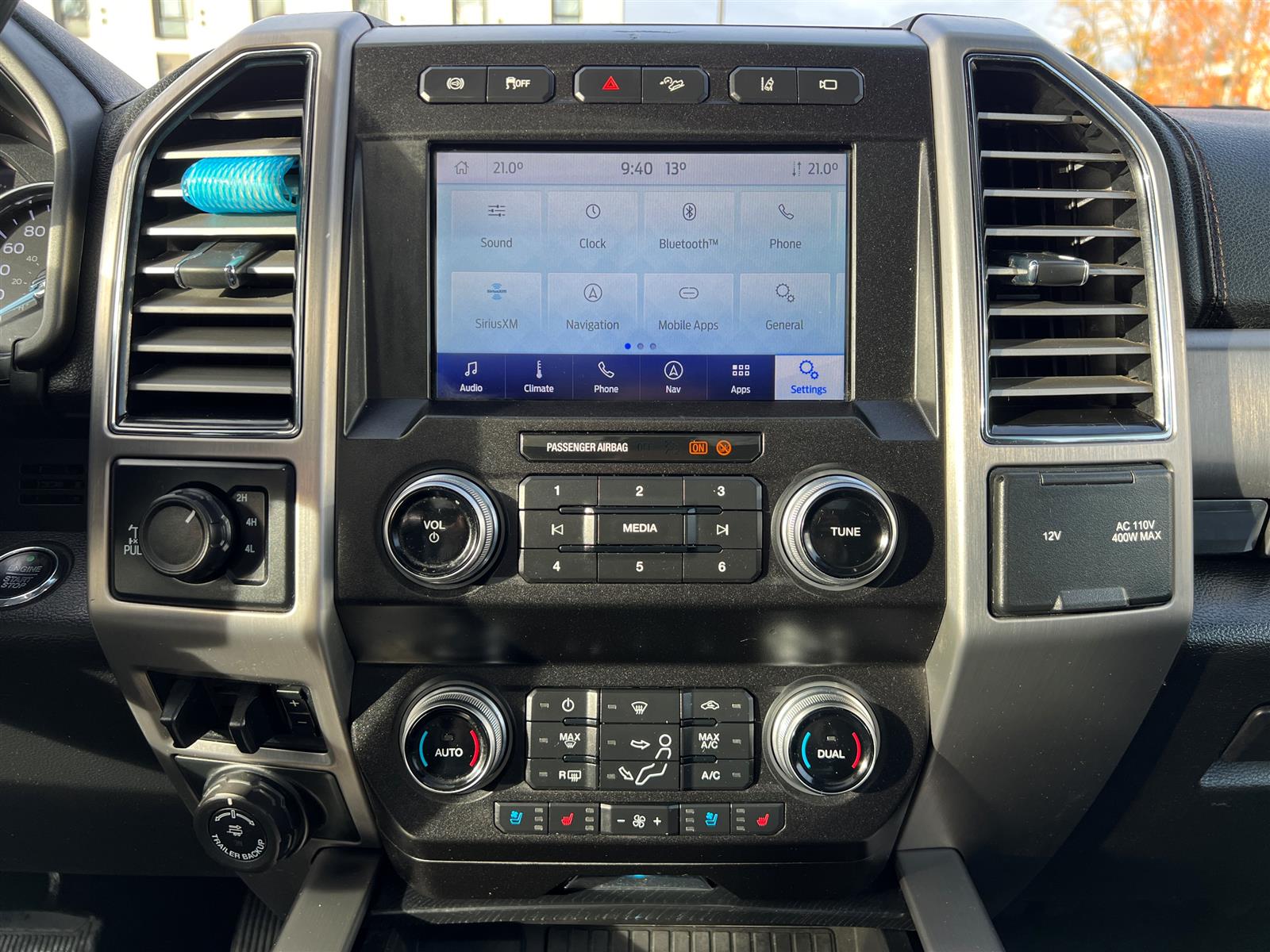 2021 Ford F-350 Twin Moonroof | Trailer Tow Pkg | FX4 Off Road Pkg - Thumbnail 18