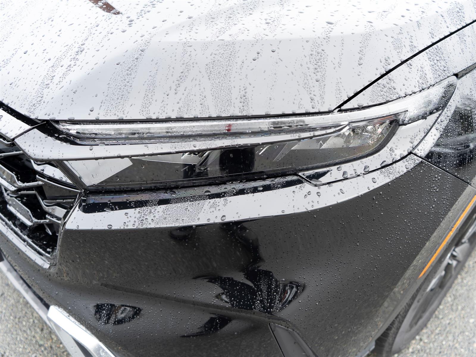 2025 Honda CR-V Hybrid Moonroof | Climate Ctrl | Wireless Charge Pad - Thumbnail 12