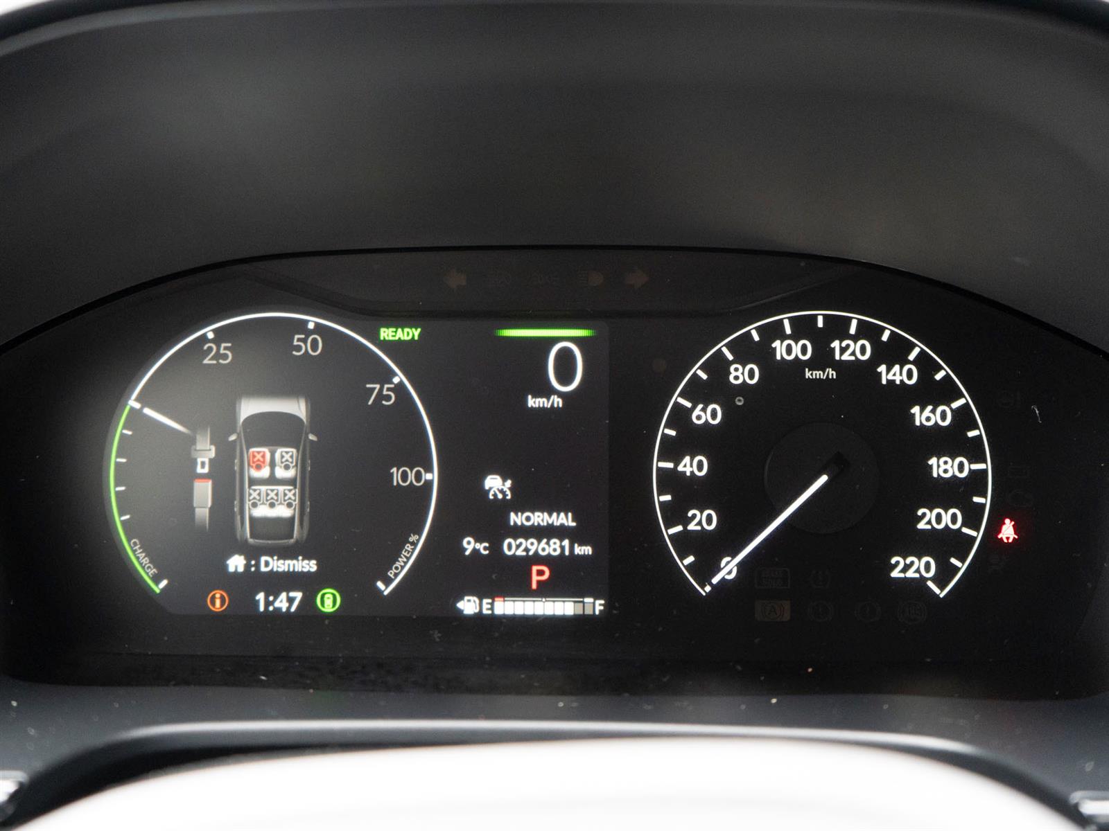 2025 Honda CR-V Hybrid Moonroof | Climate Ctrl | Wireless Charge Pad - Thumbnail 17