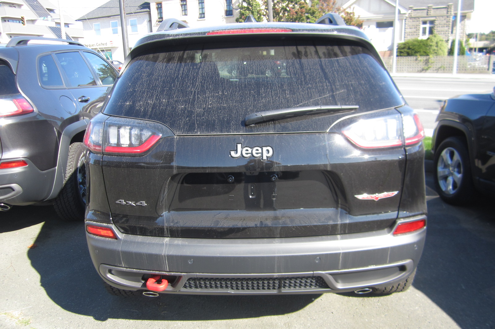 2021 Jeep Cherokee in Victoria, British Columbia, $40,754