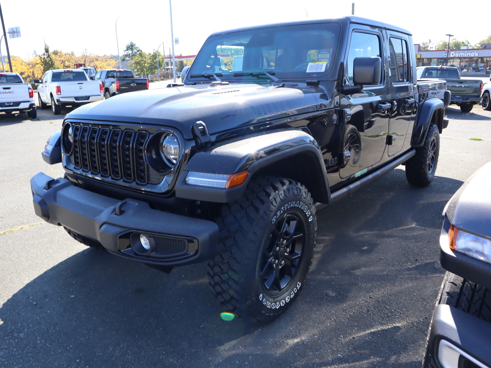 2027 Jeep Gladiator Willys - Main View