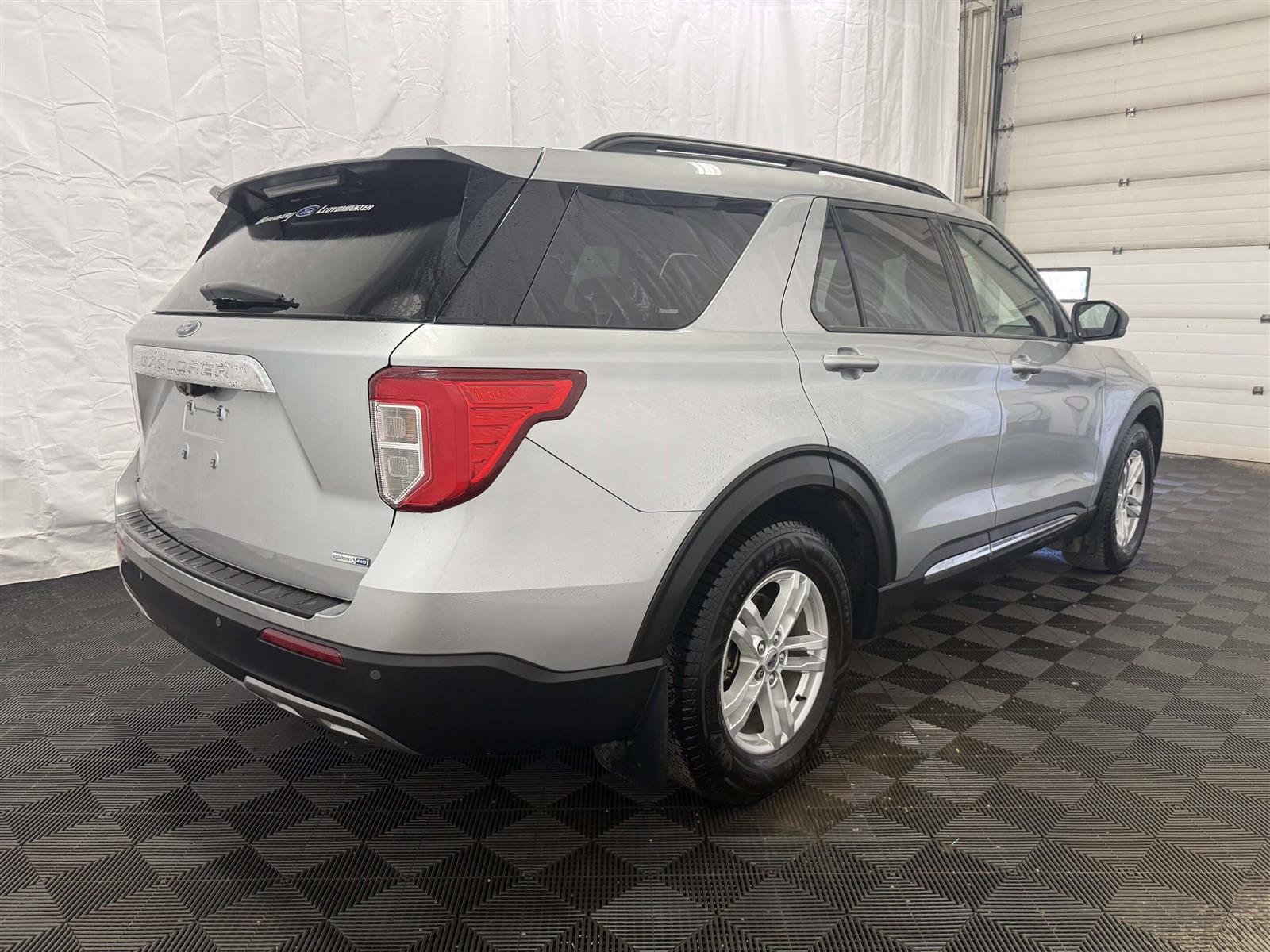 2020 Ford Explorer XLT 202A | HEATED LEATHER | REMOTE START - Thumbnail 10