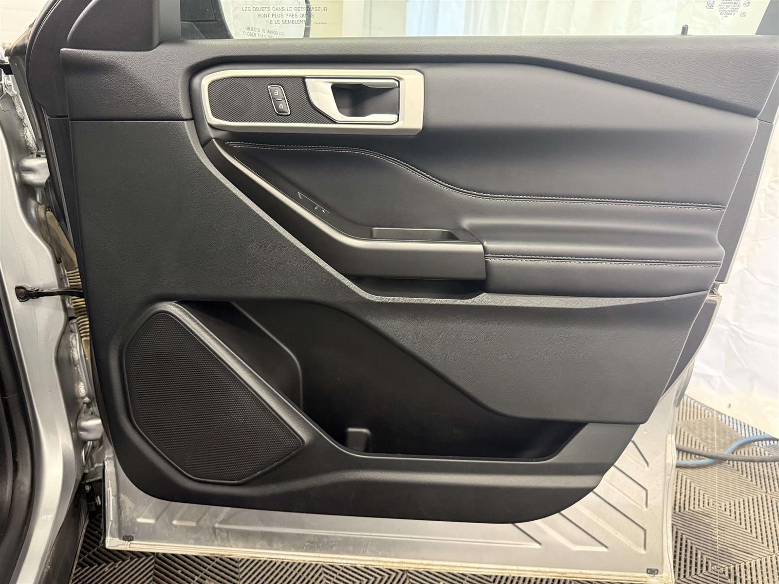 2020 Ford Explorer XLT 202A | HEATED LEATHER | REMOTE START - Thumbnail 32