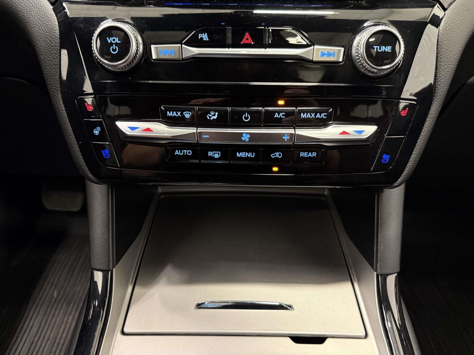 2023 Ford Explorer ST HIGH/TECH PKG | SUNROOF | HTD/CLD LEATHER - Thumbnail 26