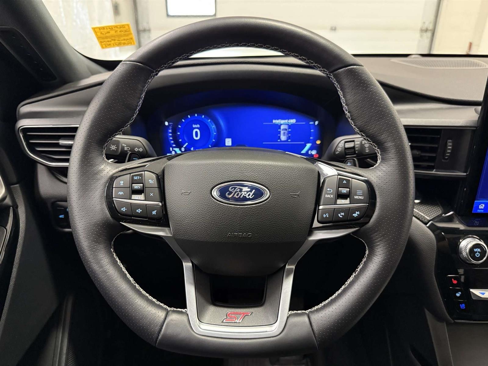 2023 Ford Explorer ST HIGH/TECH PKG | SUNROOF | HTD/CLD LEATHER - Thumbnail 36