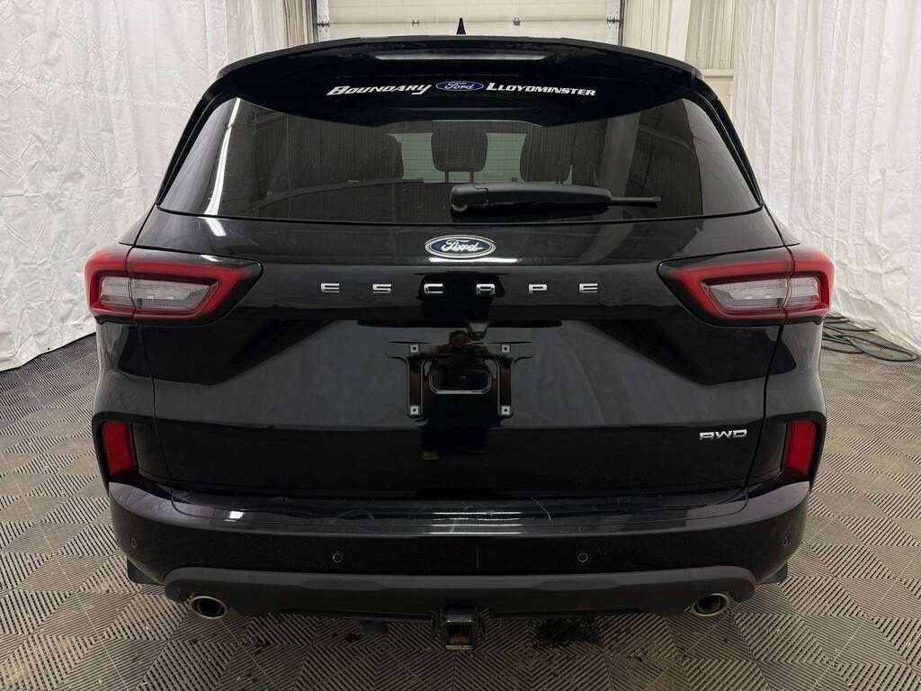 2024 Ford Escape ST-LINE SELECT TECH PKG | SUNROOF | LANE KEEP - Thumbnail 11
