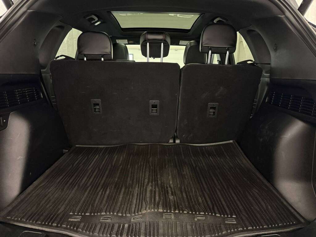 2024 Ford Escape ST-LINE SELECT TECH PKG | SUNROOF | LANE KEEP - Thumbnail 14