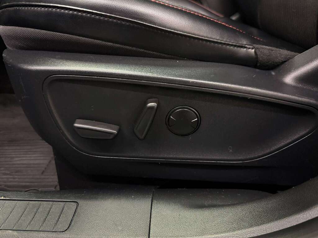 2024 Ford Escape ST-LINE SELECT TECH PKG | SUNROOF | LANE KEEP - Thumbnail 21