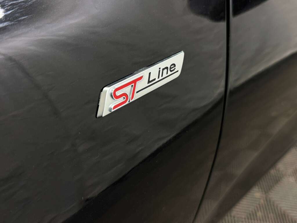 2024 Ford Escape ST-LINE SELECT TECH PKG | SUNROOF | LANE KEEP - Thumbnail 8