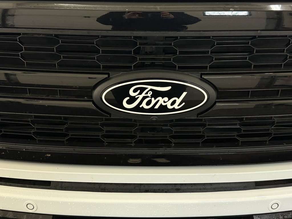 2025 Ford F-150 LARIAT BLACK PACKAGE | MOBILE OFFICE | TOW/HAUL - Thumbnail 6