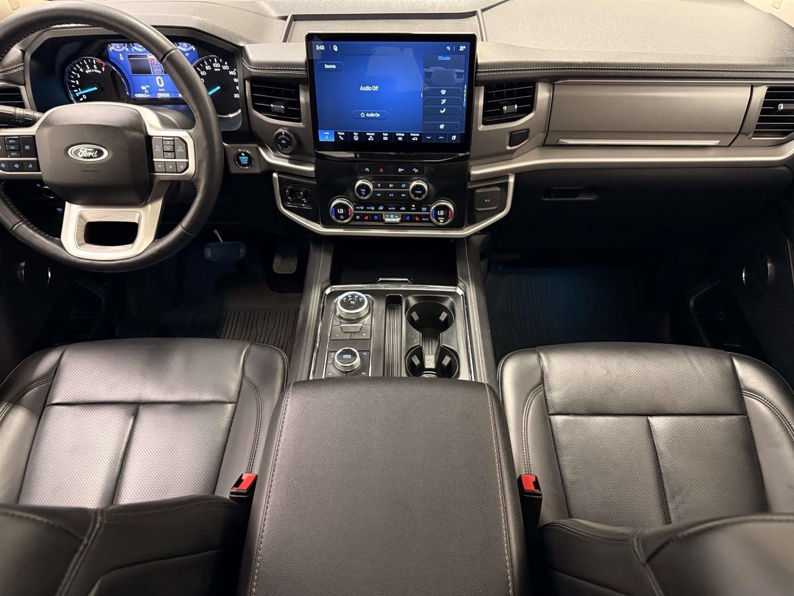 2024 Ford Expedition XLT 4X4 | BLACK ACCENT PKG | PANO ROOF | HD TOWING - Thumbnail 37