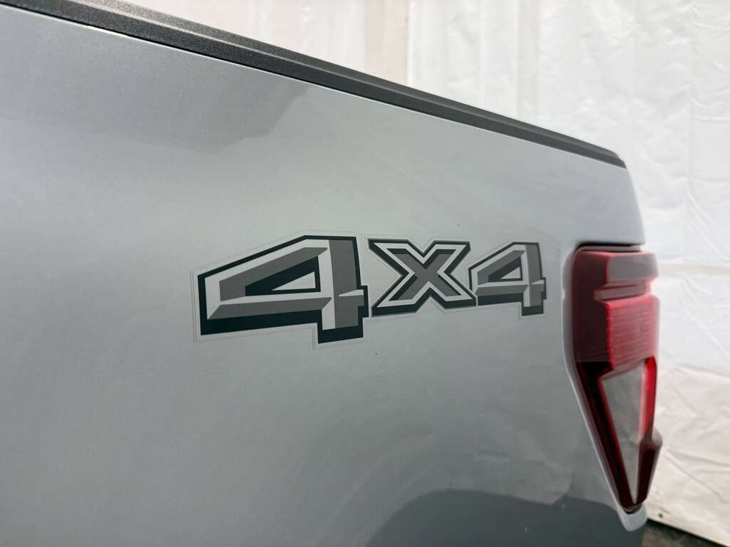 2025 Ford F-150 XLT BLACK APPEARANCE PACKAGE - Thumbnail 10