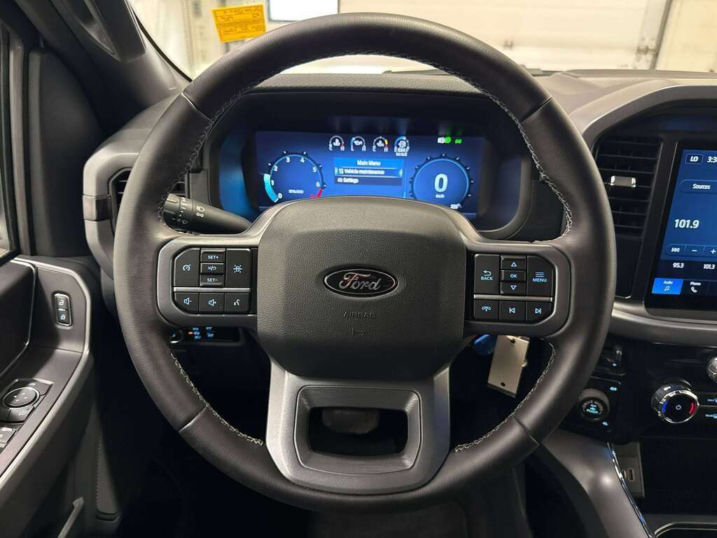 2025 Ford F-150 XLT BLACK APPEARANCE PACKAGE - Thumbnail 25