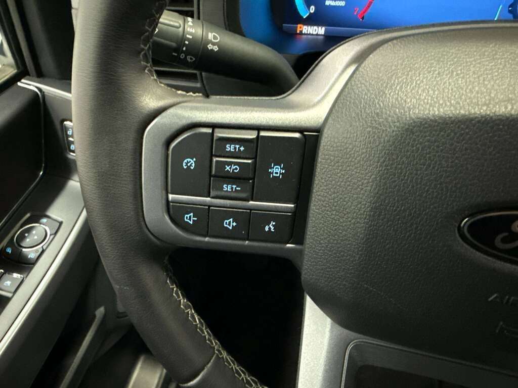 2025 Ford F-150 XLT BLACK APPEARANCE PACKAGE - Thumbnail 26