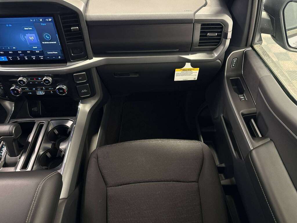 2025 Ford F-150 XLT BLACK APPEARANCE PACKAGE - Thumbnail 35