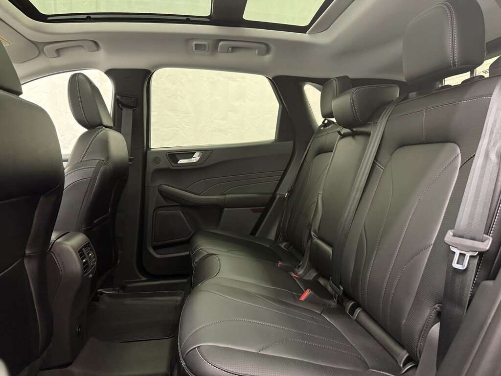 2025 Ford Escape PHEV PREMIUM PACKAGE PANORMAIC MOONROOF - Thumbnail 34