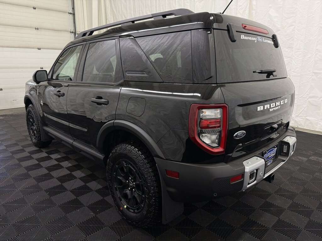 2025 Ford Bronco Sport OUTER BANKS SASQUATCH TECH PACKAGE MOONROOF - Thumbnail 10