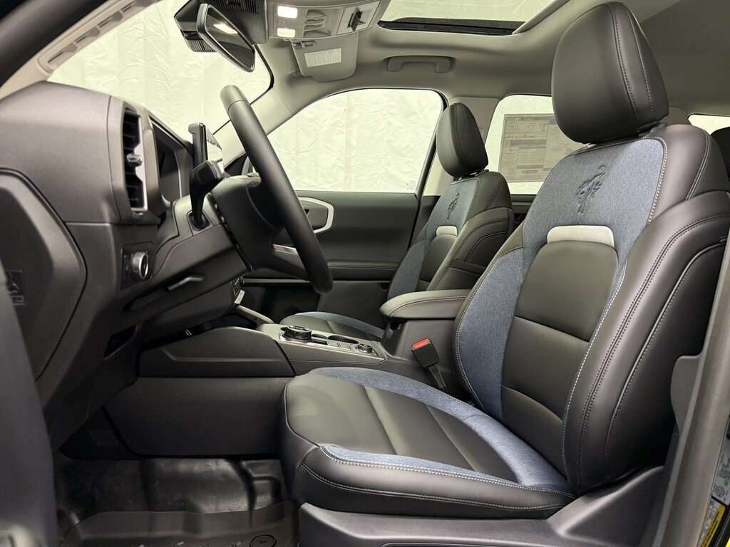 2025 Ford Bronco Sport OUTER BANKS SASQUATCH TECH PACKAGE MOONROOF - Thumbnail 21