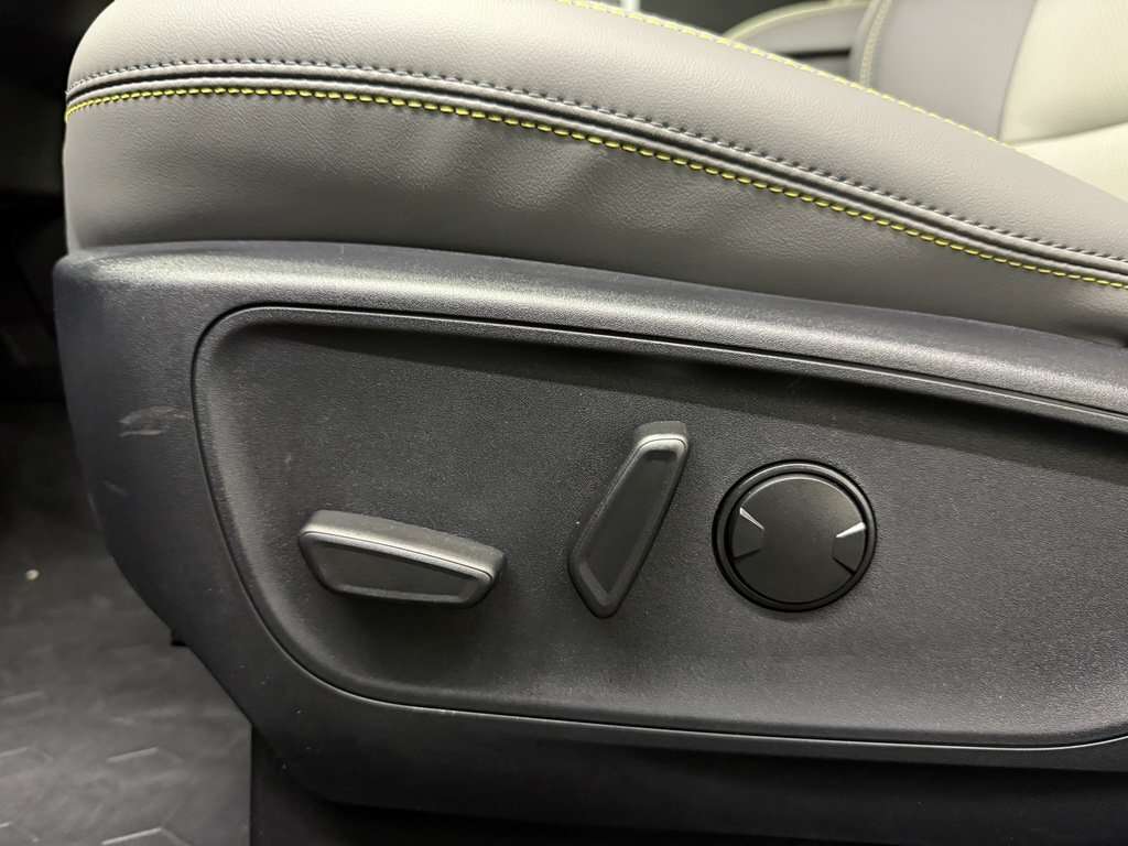2025 Ford Bronco Sport BADLANDS SASQUATCH TECH PACKAGE HEATED SEATS - Thumbnail 23