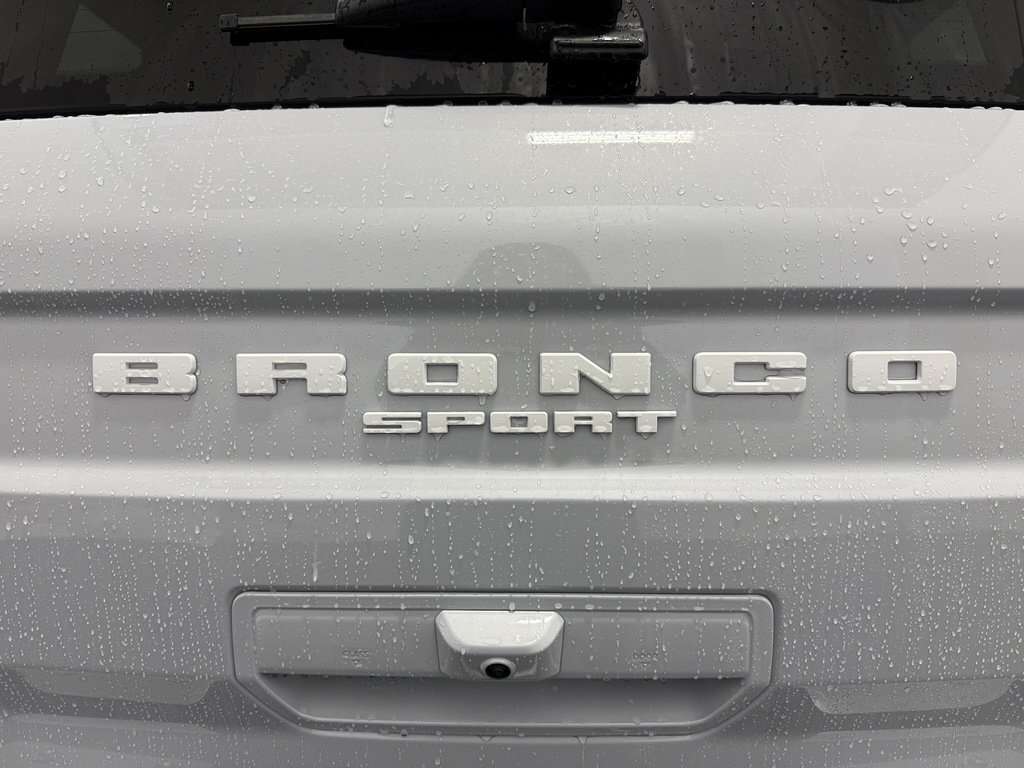 2026 Ford Bronco Sport OUTER BANKS SASQUATCH OUTER BANKS TECH PACKAGE - Thumbnail 11