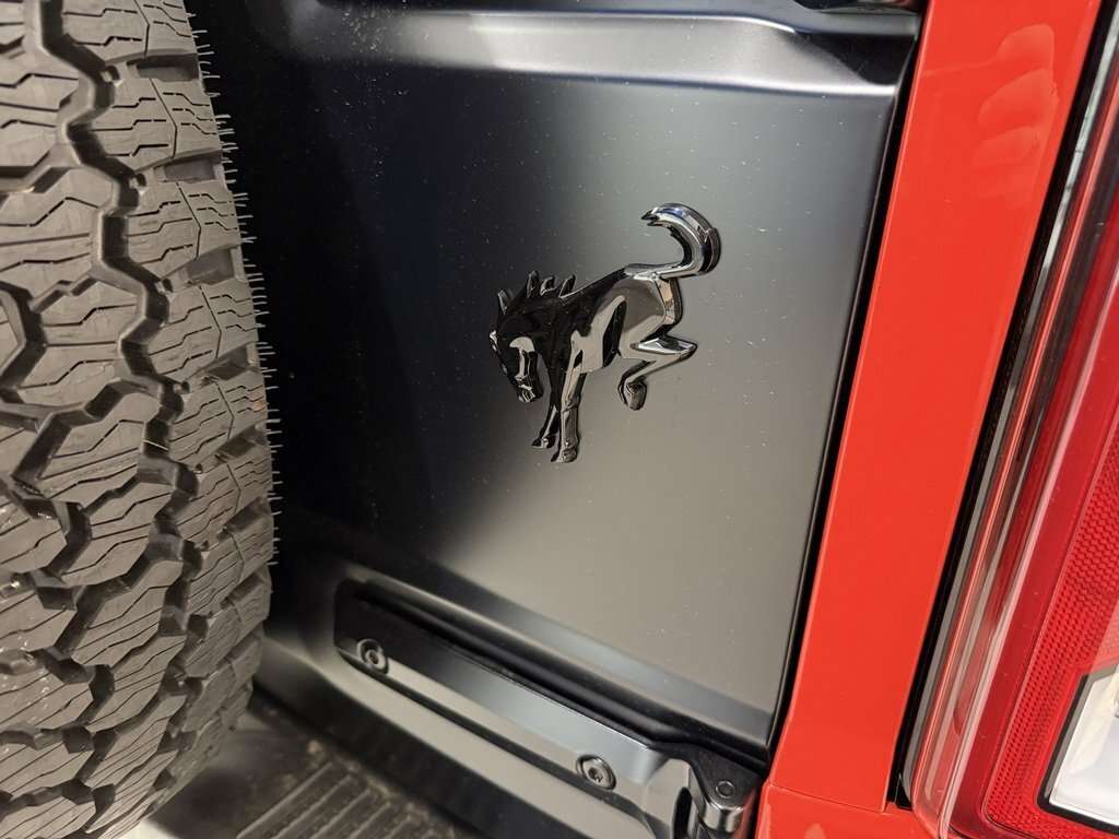 2026 Ford Bronco STROPPE EDITION HARD TOP RUNNING BOARDS - Thumbnail 14