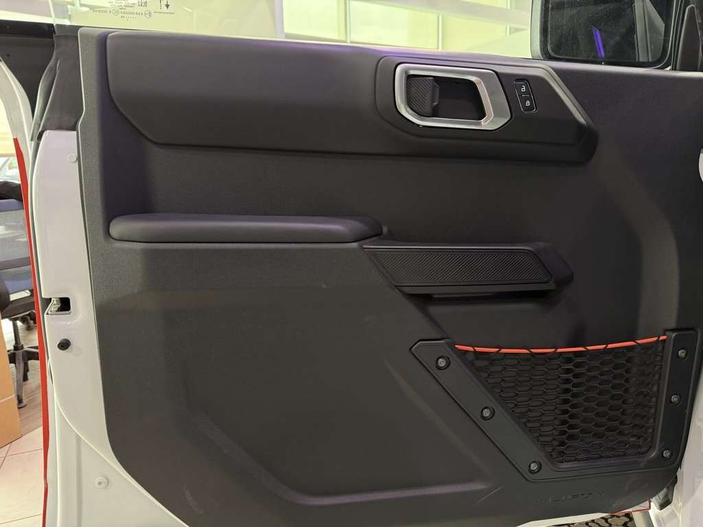 2026 Ford Bronco STROPPE EDITION HARD TOP RUNNING BOARDS - Thumbnail 19