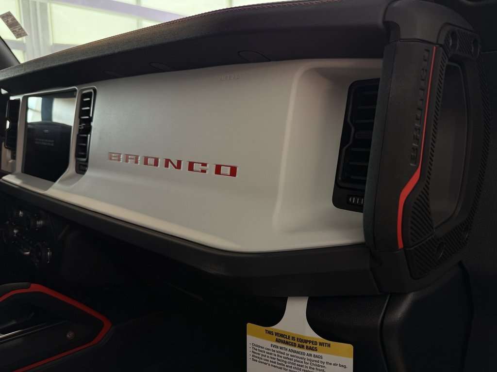 2026 Ford Bronco STROPPE EDITION HARD TOP RUNNING BOARDS - Thumbnail 40