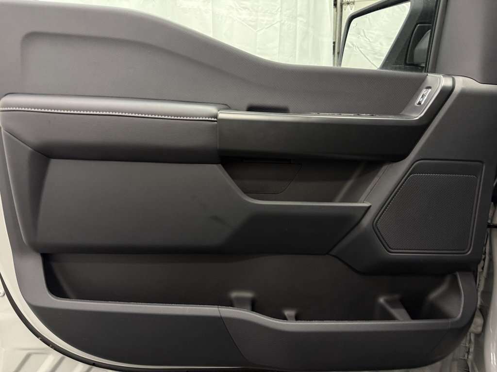 2026 Ford F-150 STX BLACK APPEARANCE PACKAGE SYNC 4 - Thumbnail 15