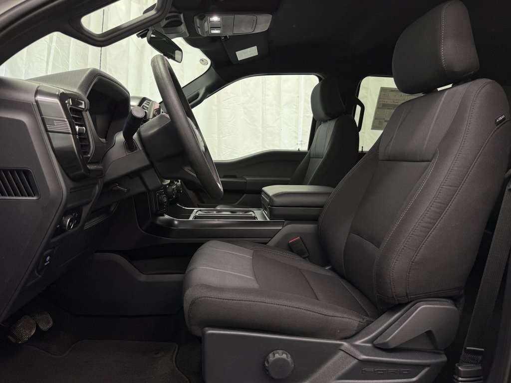 2026 Ford F-150 STX BLACK APPEARANCE PACKAGE SYNC 4 - Thumbnail 16