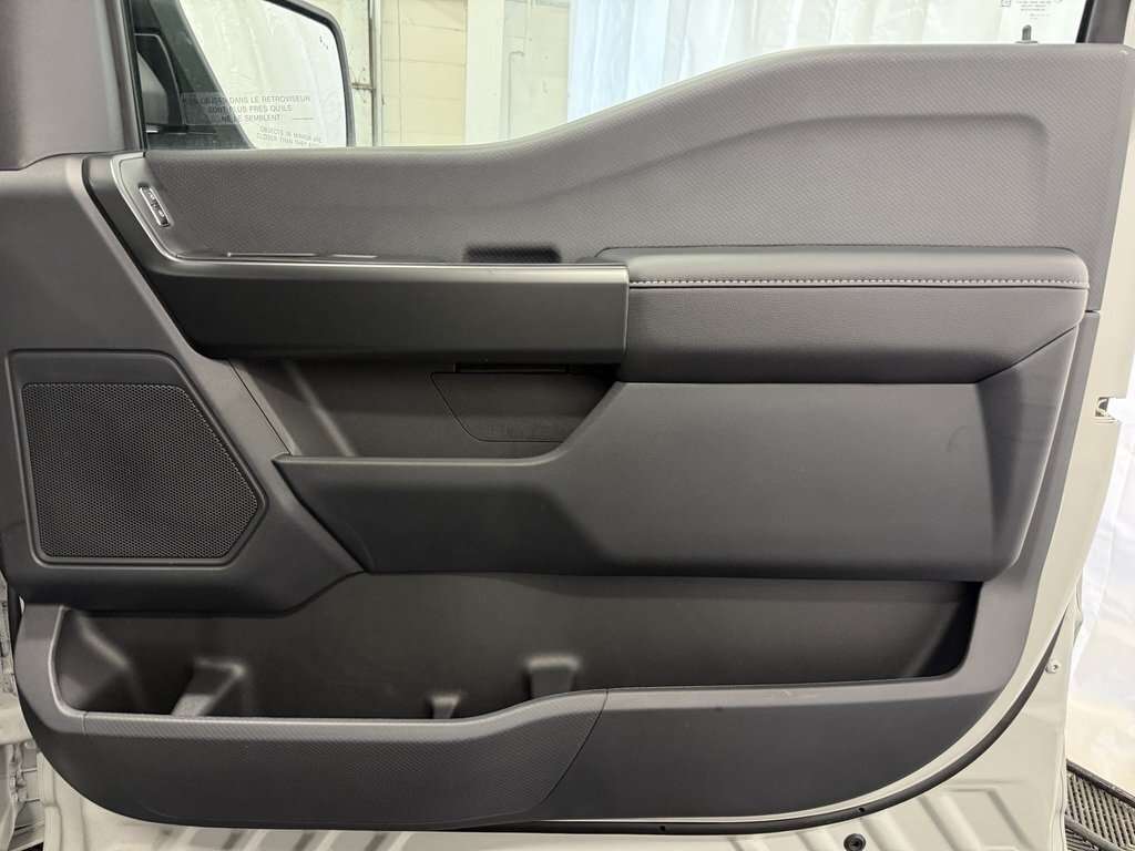 2026 Ford F-150 STX BLACK APPEARANCE PACKAGE SYNC 4 - Thumbnail 37