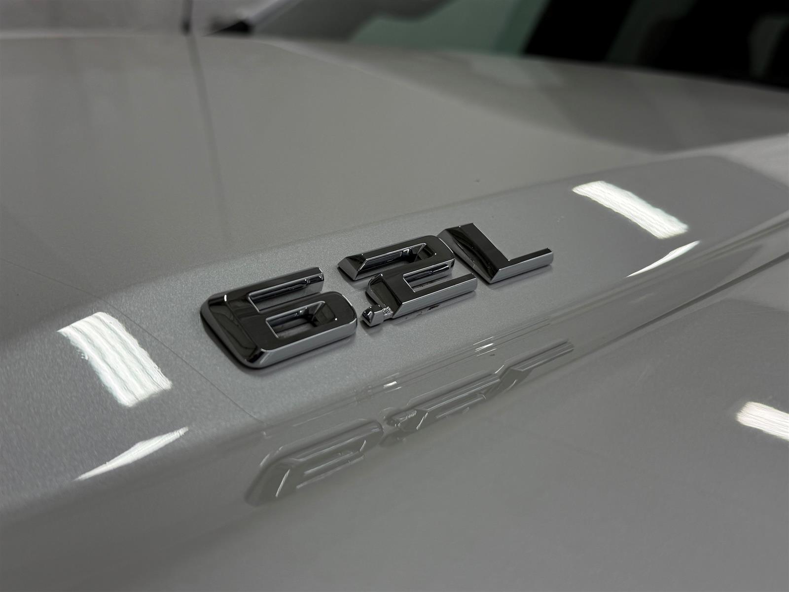 Chevrolet Silverado 1500 LTD