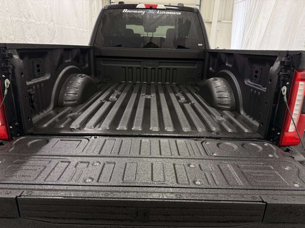 2026 Ford F-350 XLT XLT PREMIUM PACKAGE FX4 OFF ROAD PACKAGE - Thumbnail 16