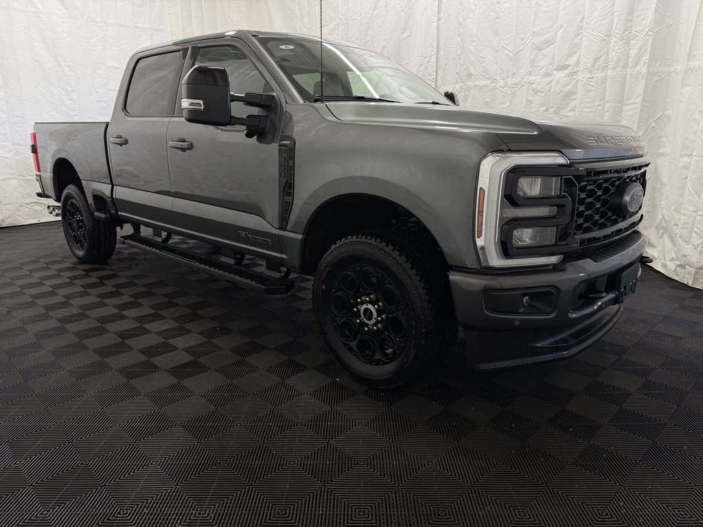2026 Ford F-350 LARIAT FX4 OFF ROAD PACKAGE MOONROOF - Thumbnail 2
