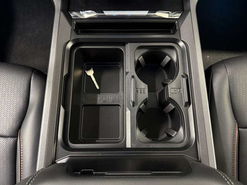 2026 Ford F-350 LARIAT FX4 OFF ROAD PACKAGE MOONROOF - Thumbnail 32