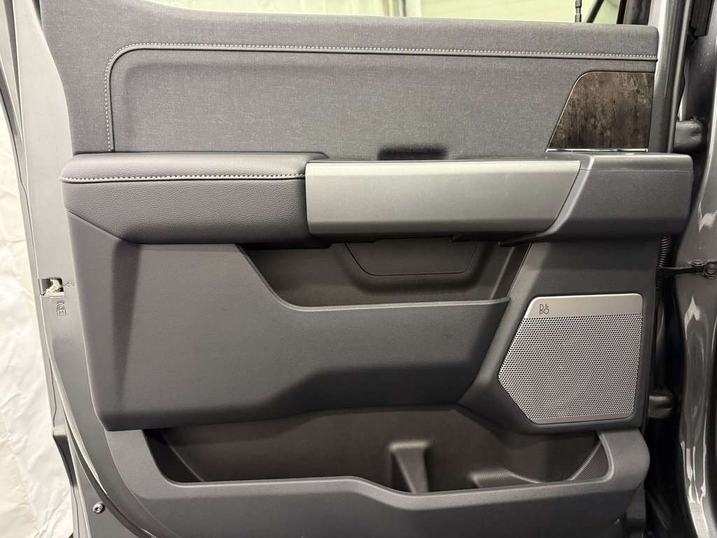 2026 Ford F-350 LARIAT FX4 OFF ROAD PACKAGE MOONROOF - Thumbnail 36
