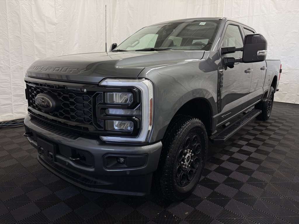 2026 Ford F-350 LARIAT FX4 OFF ROAD PACKAGE MOONROOF - Thumbnail 6