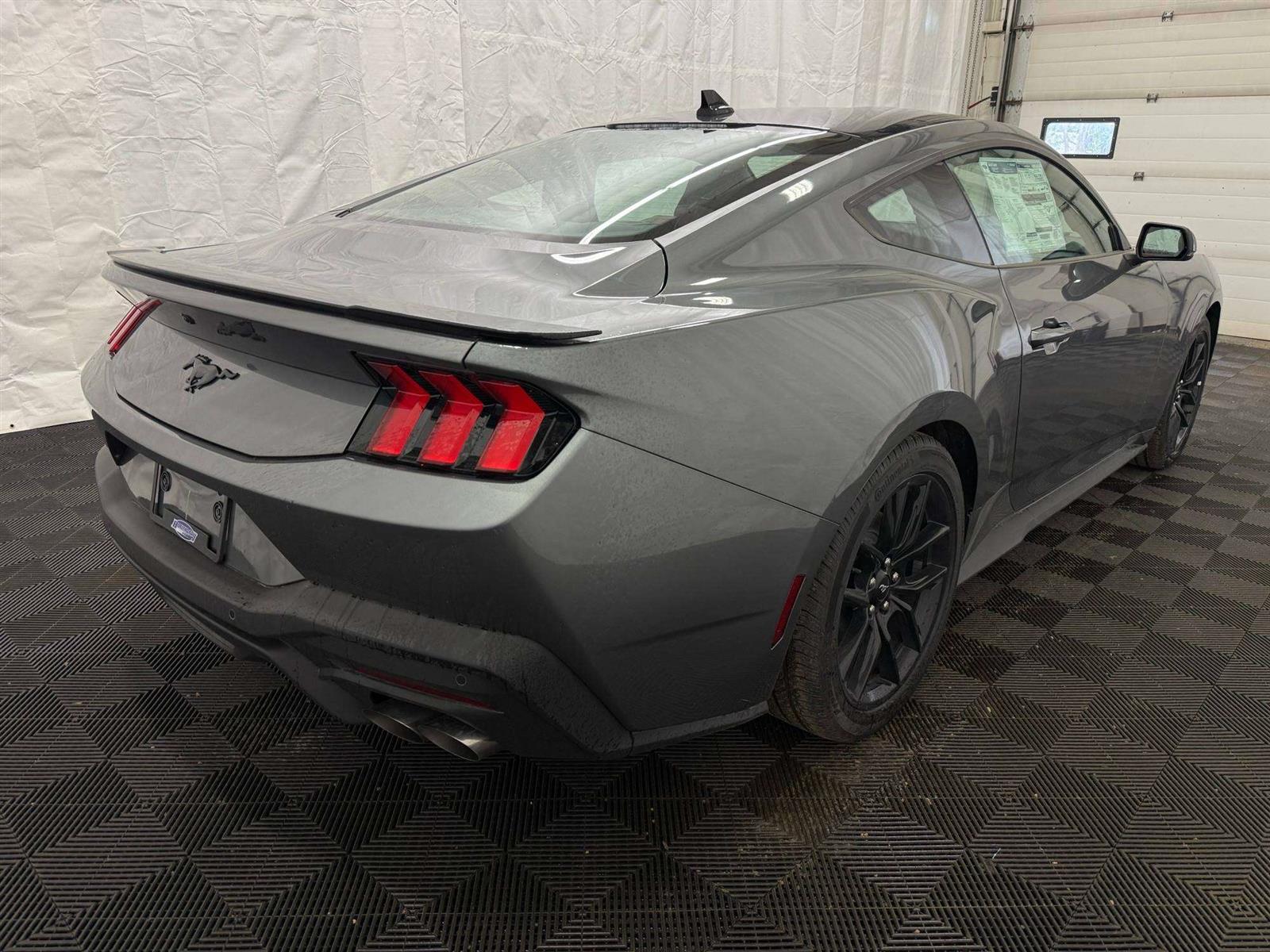 2026 Ford Mustang ECOBOOST PREMIUM NITE PONY PACKAGE B&O AUDIO - Thumbnail 12